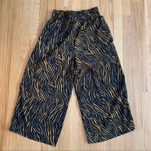 Zebra Cropped Palazzo Pants